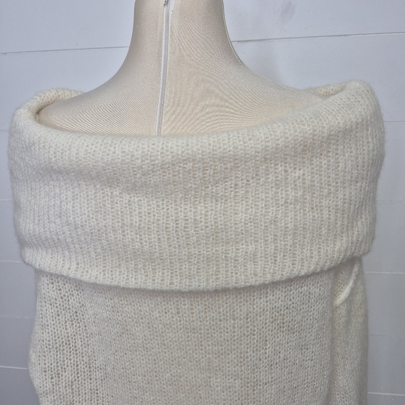 Free People Ophelia Alpaca Sweater Size M - Picture 9 of 14